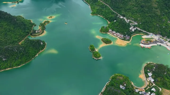 浩坤湖自然风光